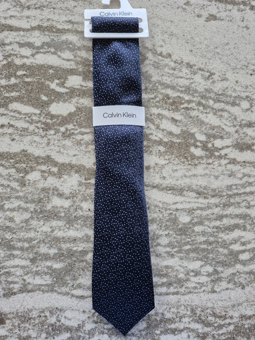 Calvin Klein Men's Quentin Dot Tie NEW